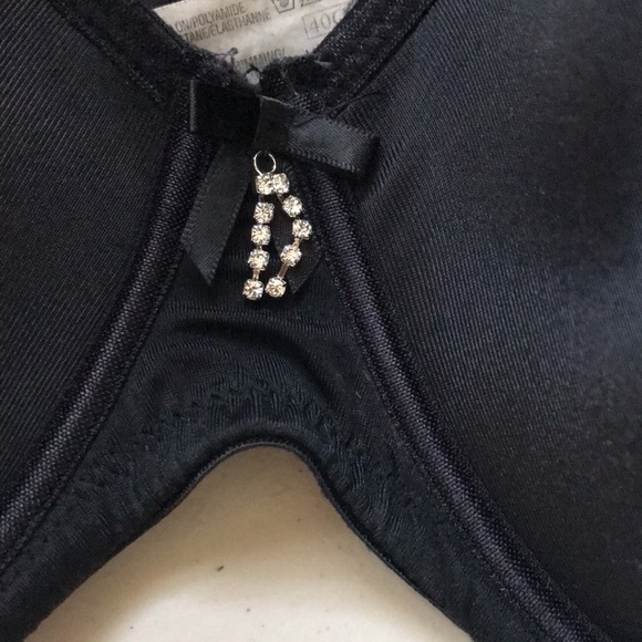 Fit Fully Yours Smooth Moulded Cup Underwired T-shirt Bra black size 40G - Picture 4 of 8